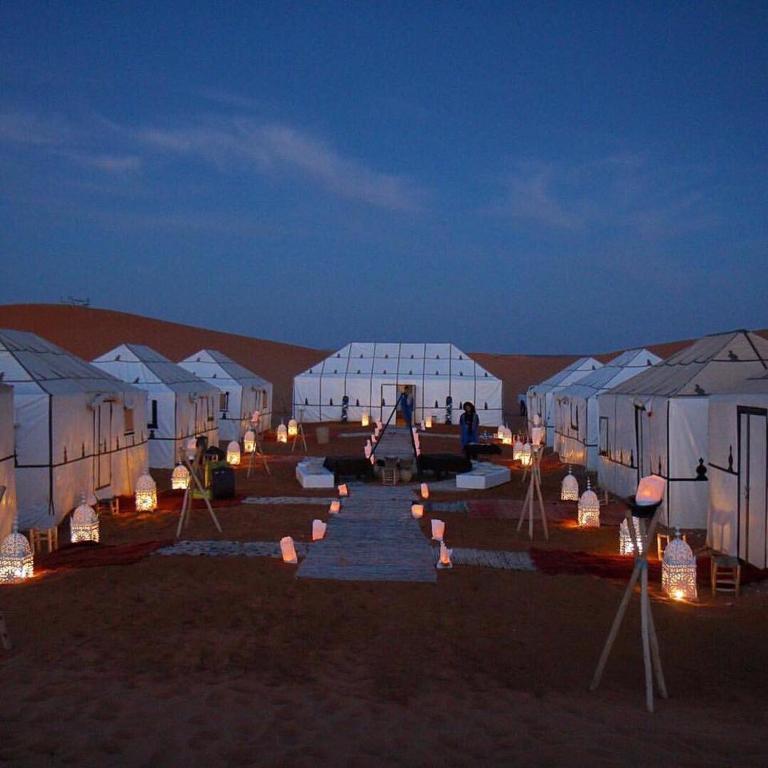 Sand Rose Luxury Camp Merzouga Bagian luar foto